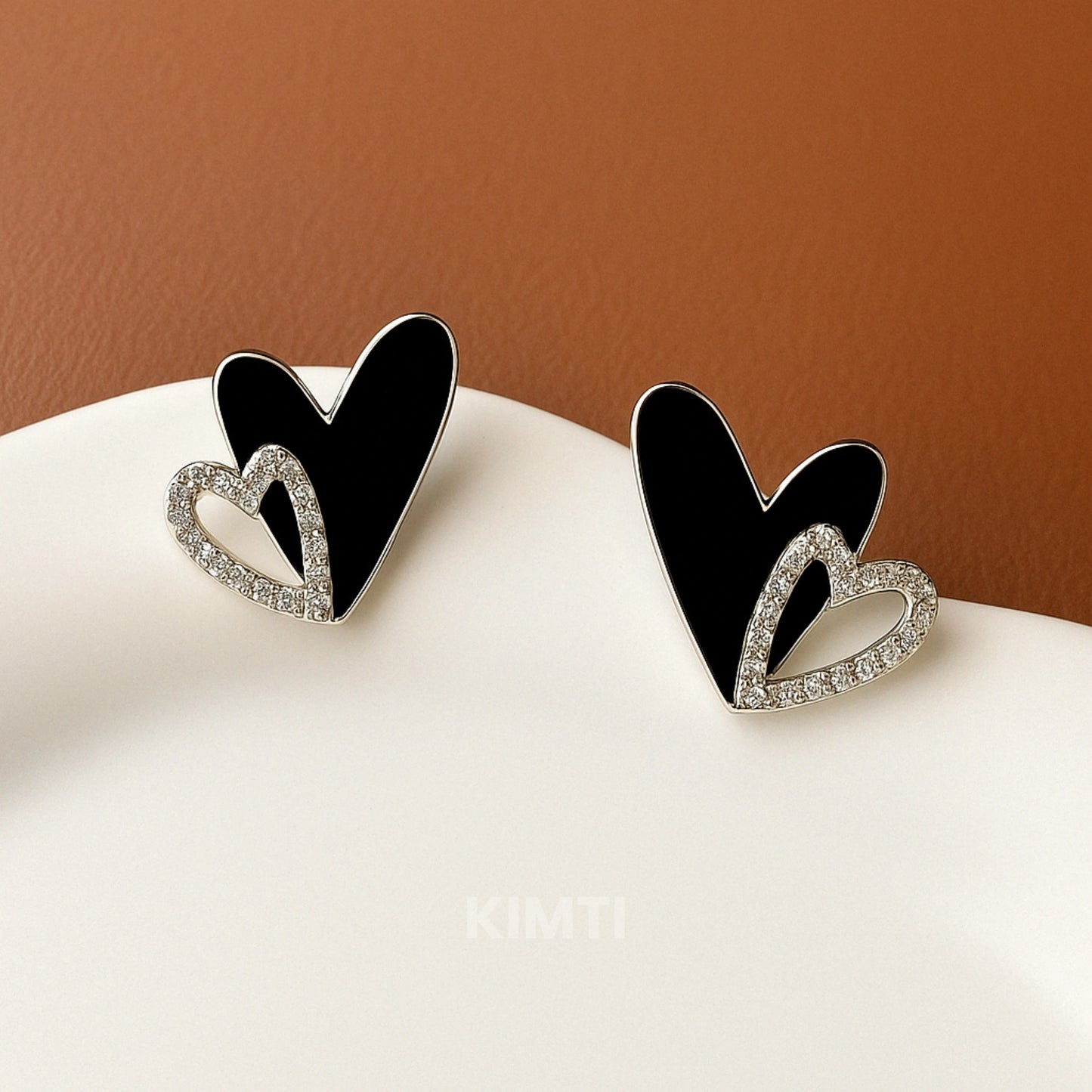 Heart’s Desire Charms Black Stud Earring