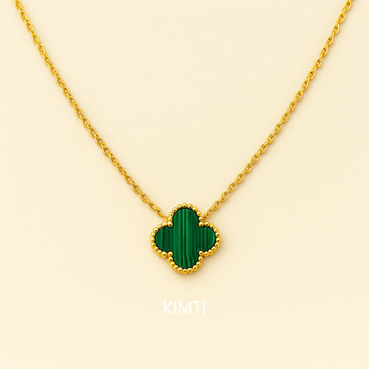 Green Pandant Clover Necklace