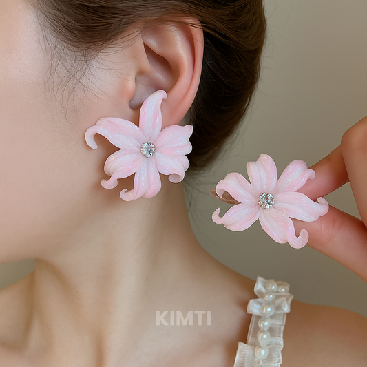 Luxe Petal Studs Earring