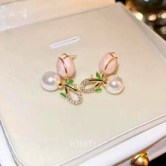 Tulip Blossom Pink Stud Earring