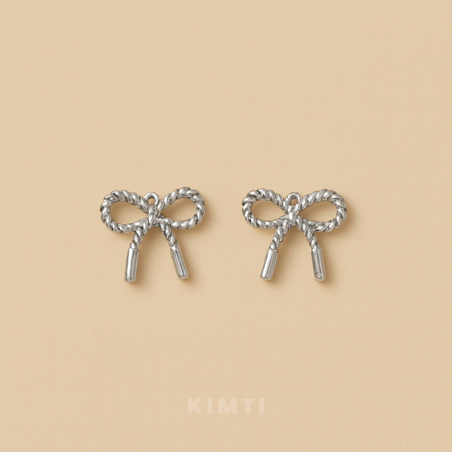 Cute Knot Silver Studs