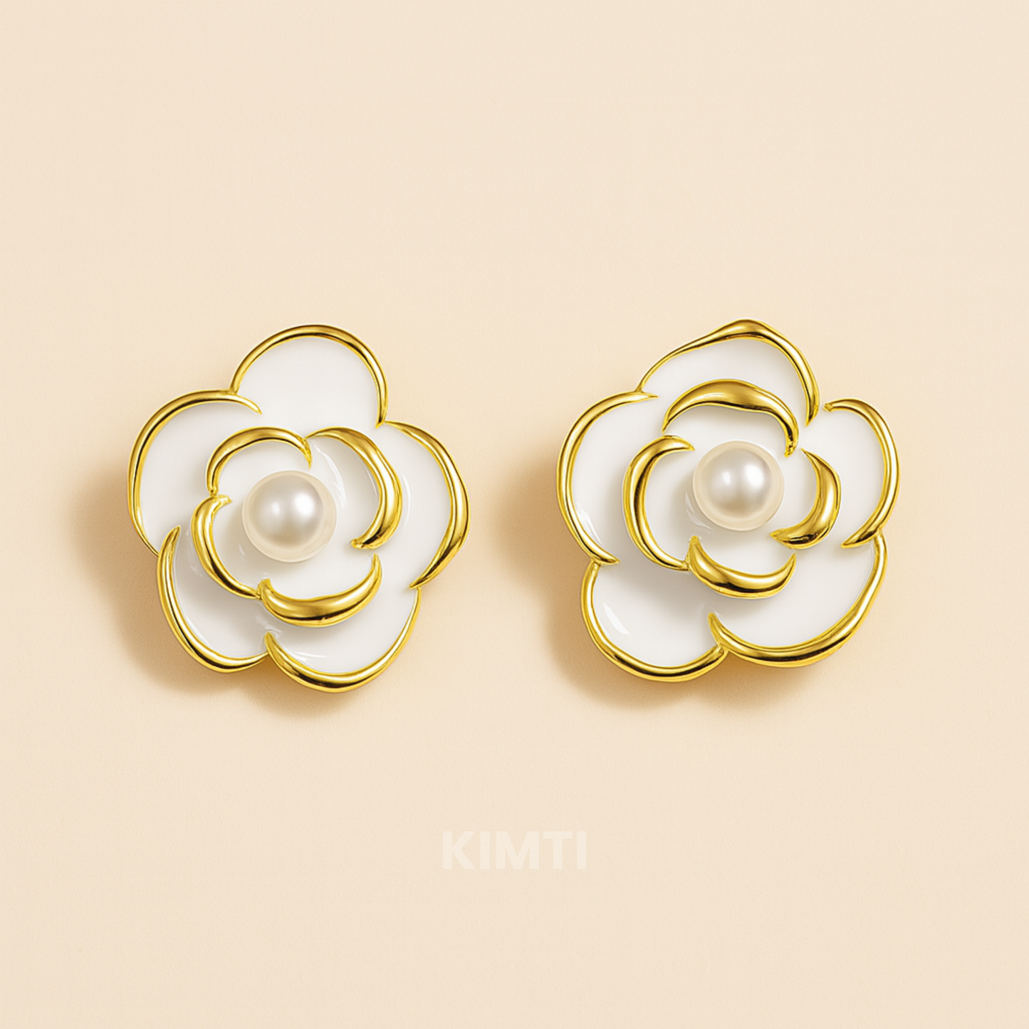 Luxe Blossom – Pearl Flower Earrings