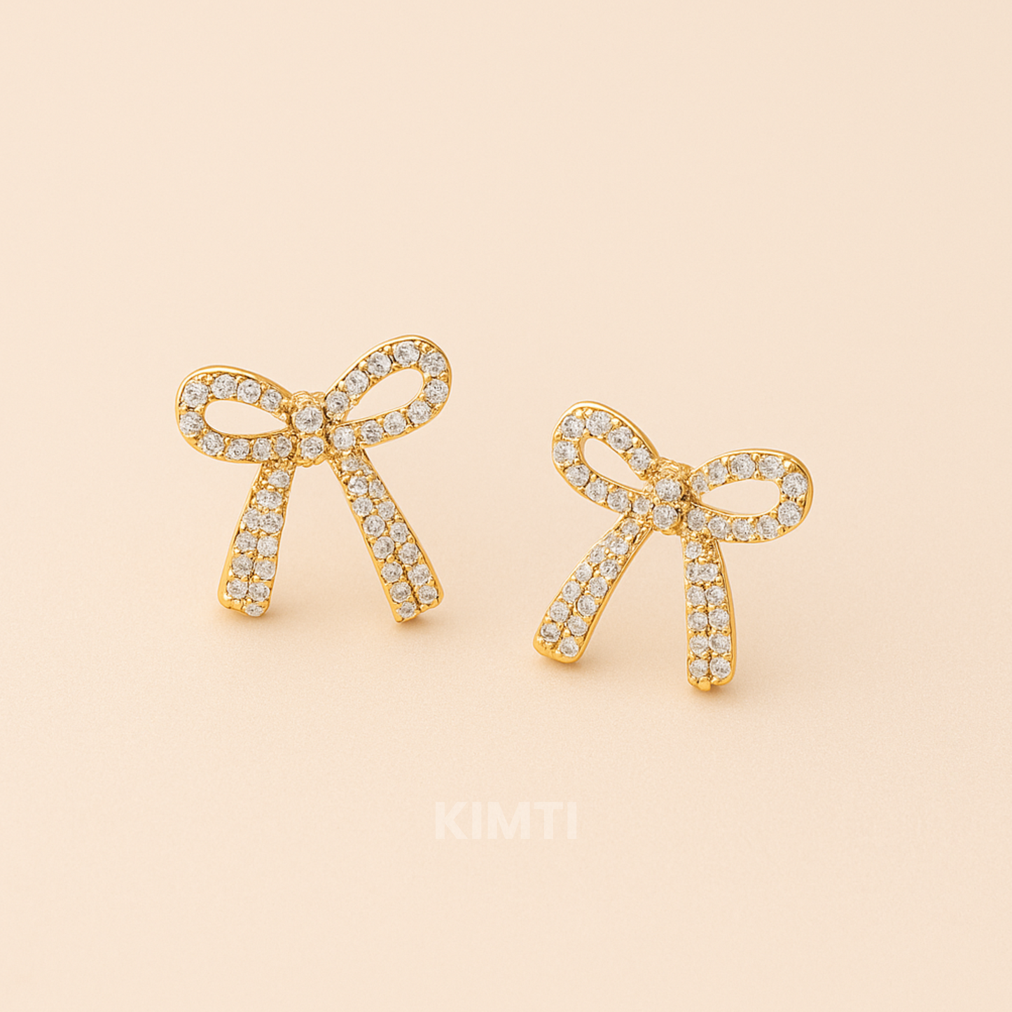 Luxe Ribbon Sparklem Earring