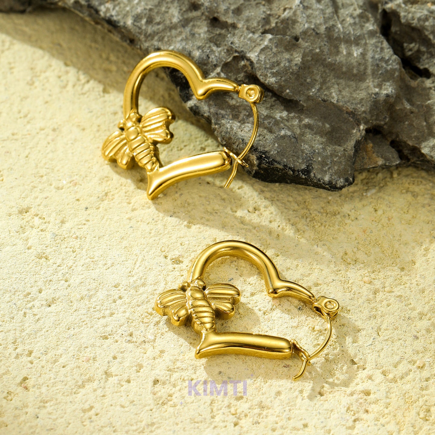 18K Gold Plated Share Falcon Hoop Anti Tarnish Earring
