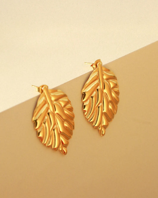 Laurisse 18K Gold Plated Sculpted Studs