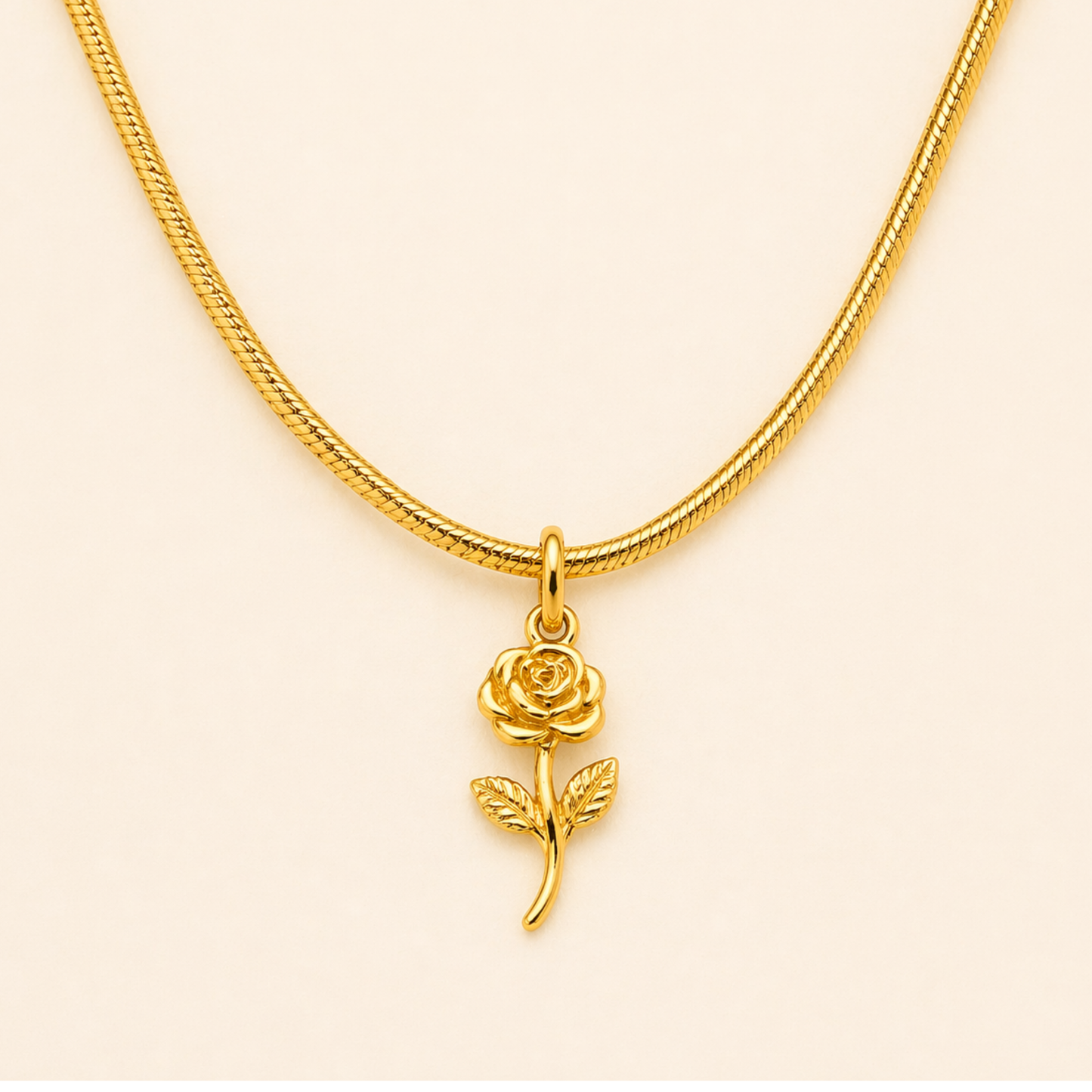 18K Gold Plated Royal Rose Charm Necklace
