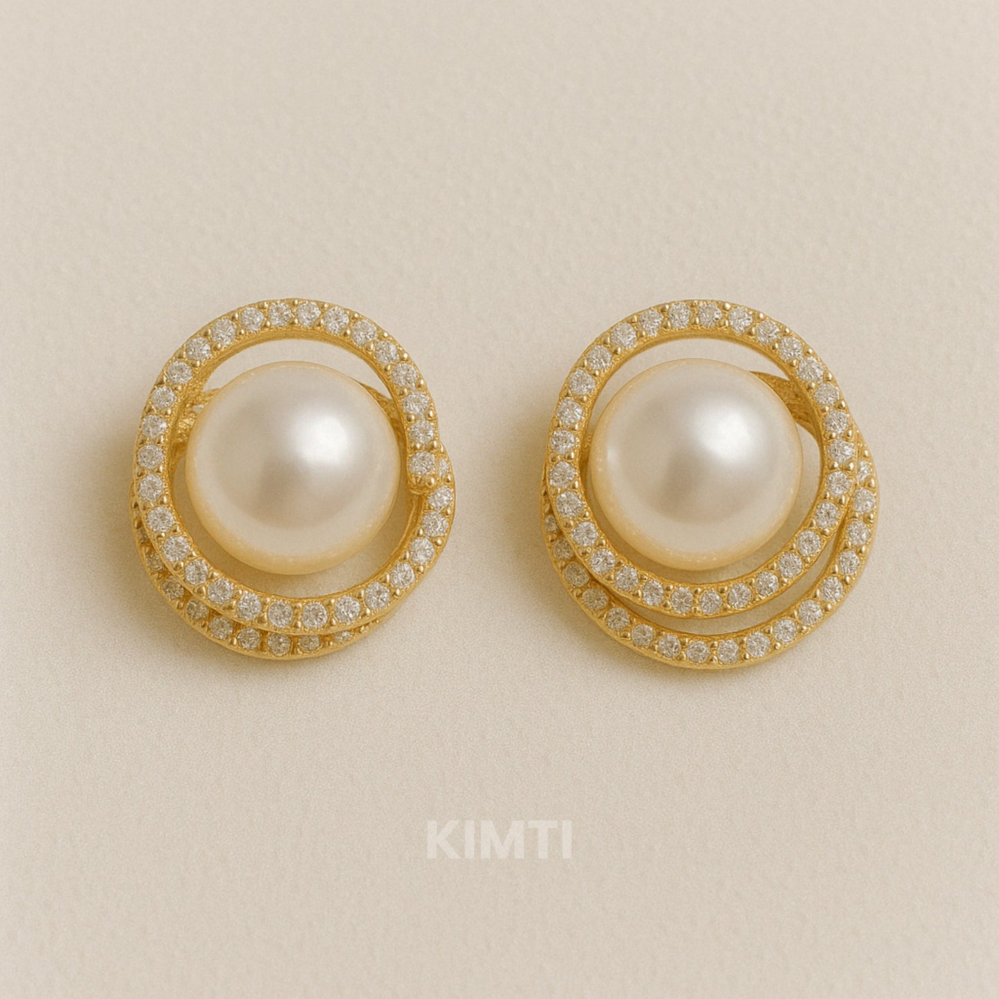 Uplifting Glow White Stud Earring