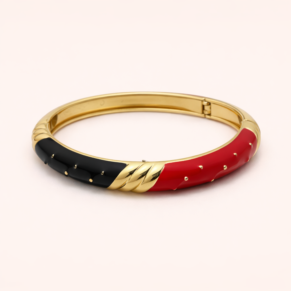 18 Gold Plated Floral Whisper Bracelet