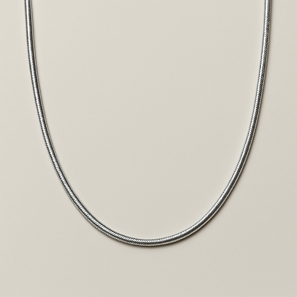 Anti Tarnish Silver Snake Chain Men's Necklace (Medium)