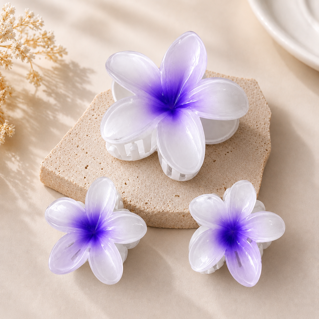 Aqua Petal Mini Clutcher Set