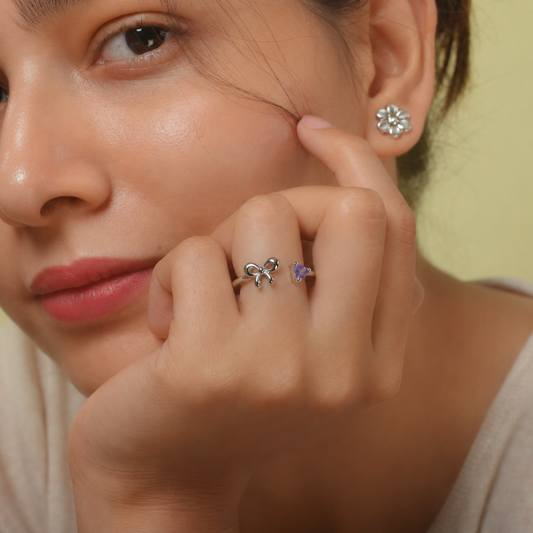 Minimalist Ribbon Ring with Lavender Stone