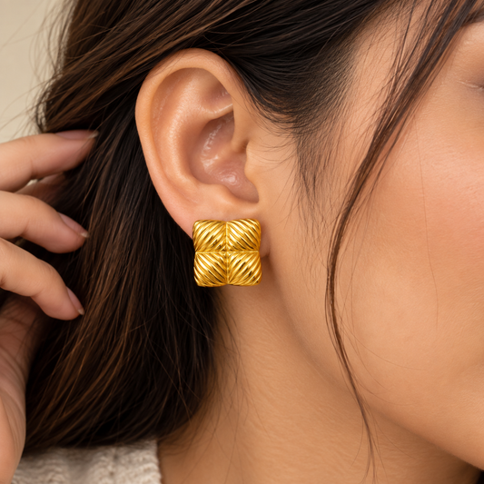 18k gold plated Luxe Pillow earring