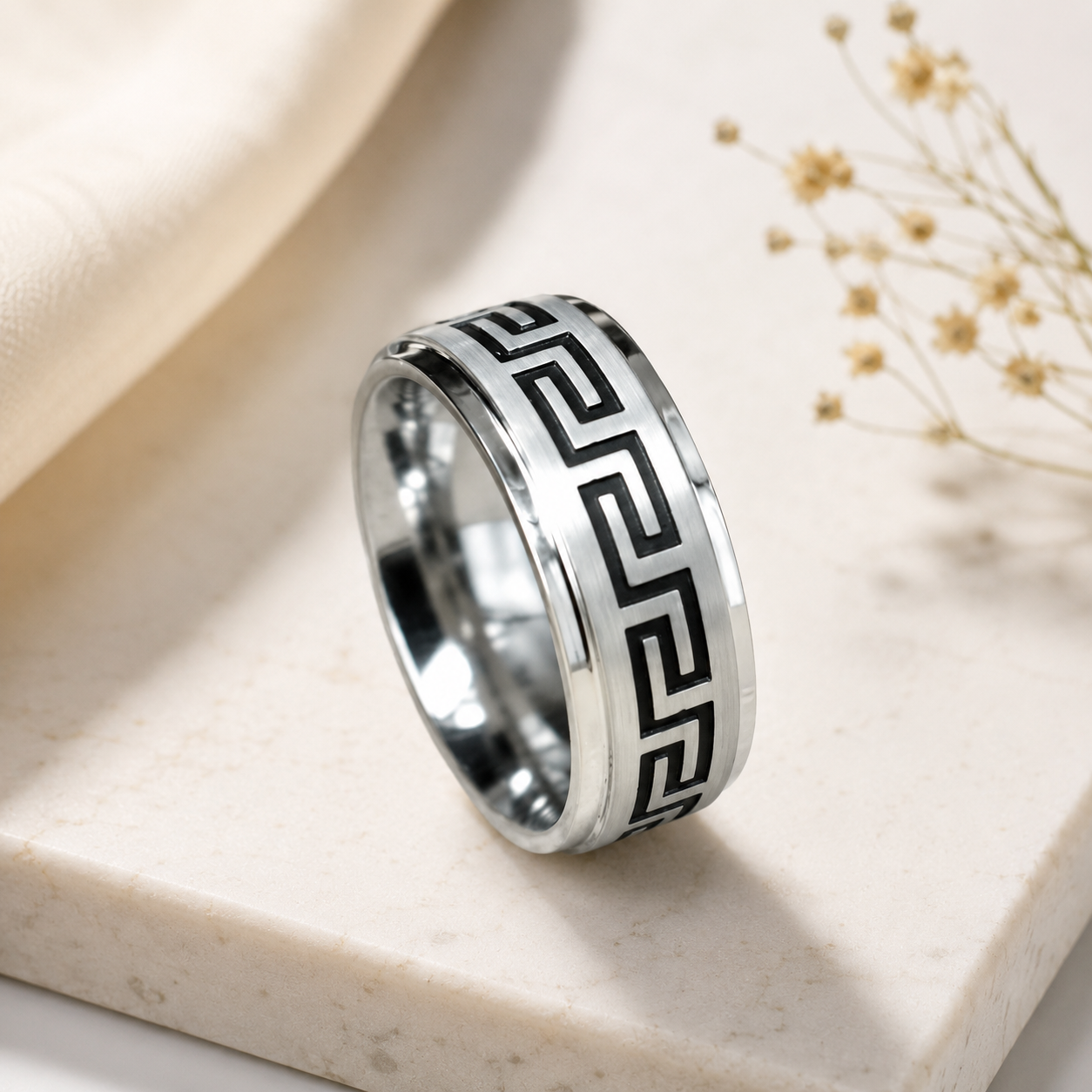 Men - Eclipse Pattern Ring