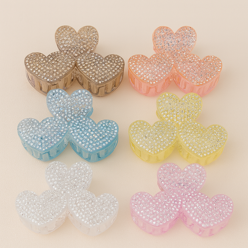 Shiny Hearts – Glitter Claw Clip ( 1-Pc Random Colour )