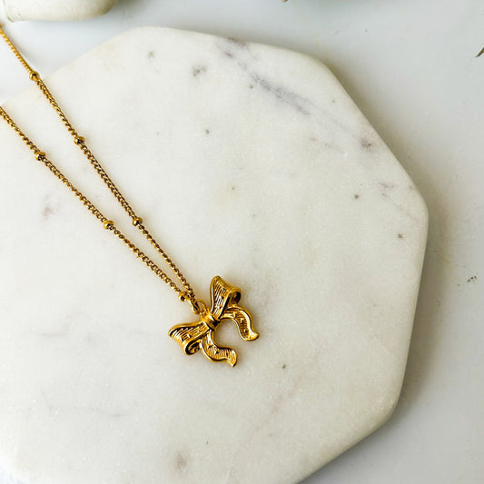 Anti Tarnish Gold Bow pendant necklace