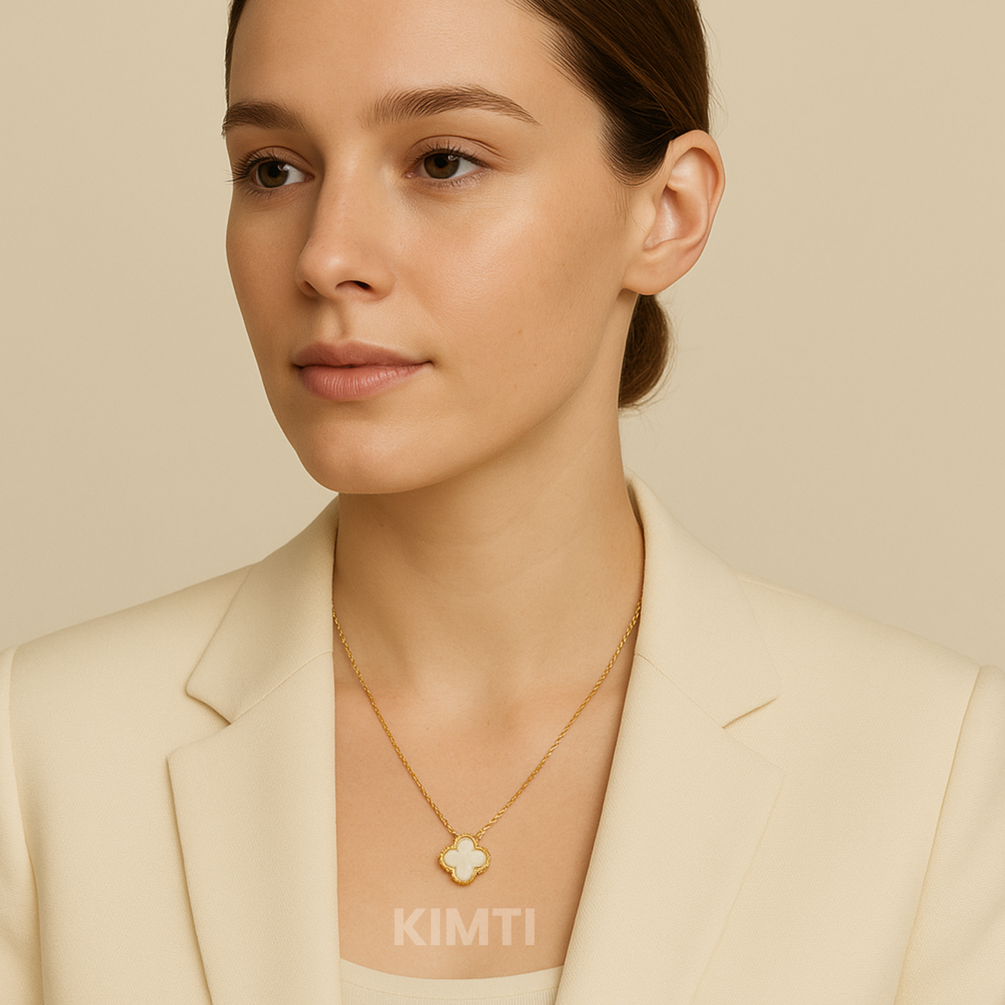 Elegant White Clover Charm Anti Tarnish Necklace