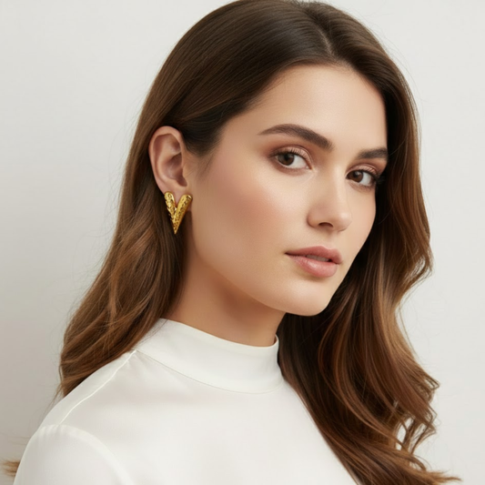 18K Gold Plated As Pretty Heart Stud Earrings