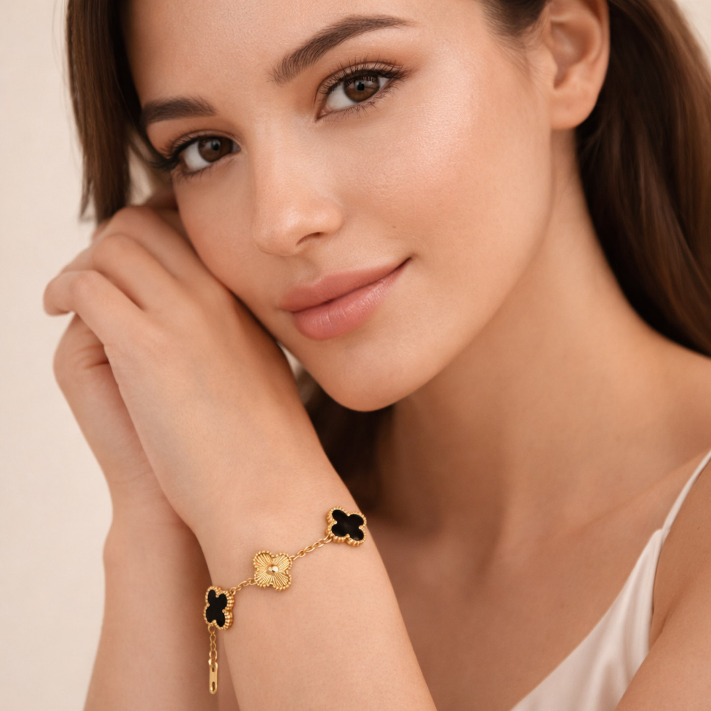 Midnight Clover Anti Tarnish Bracelet