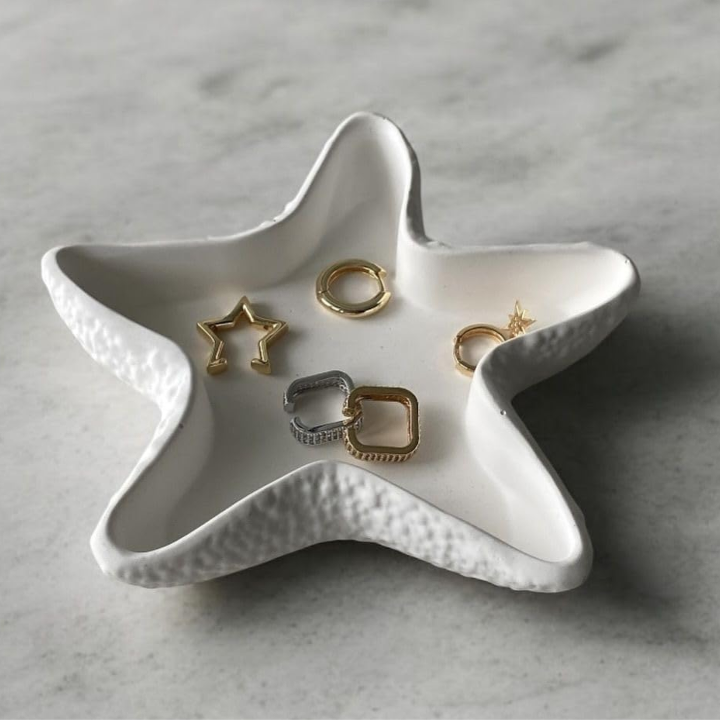 Luxury Ceramic Star Tray for Accessories Organization