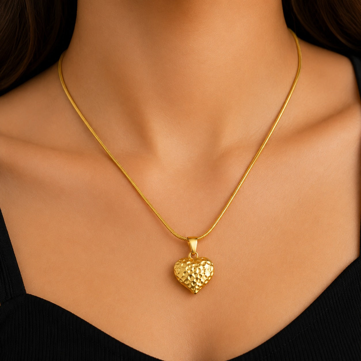 Elegant Dimpled Heart Pendant Necklace
