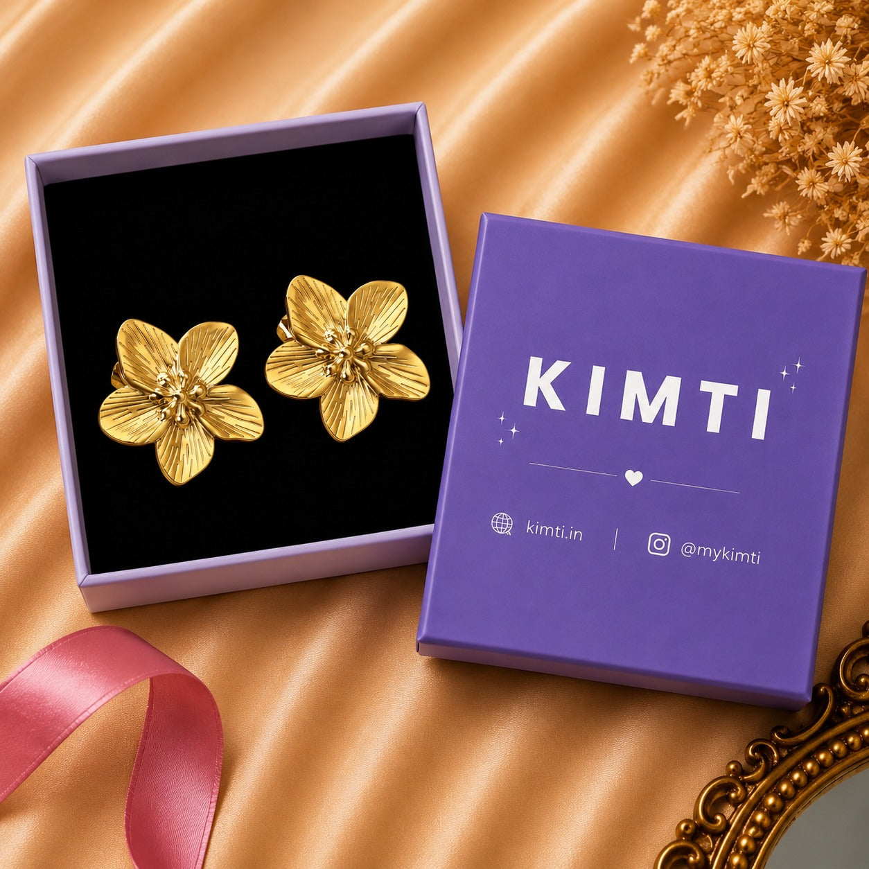 Stainless Steel Waterproof Flower Classic Vintage Earring