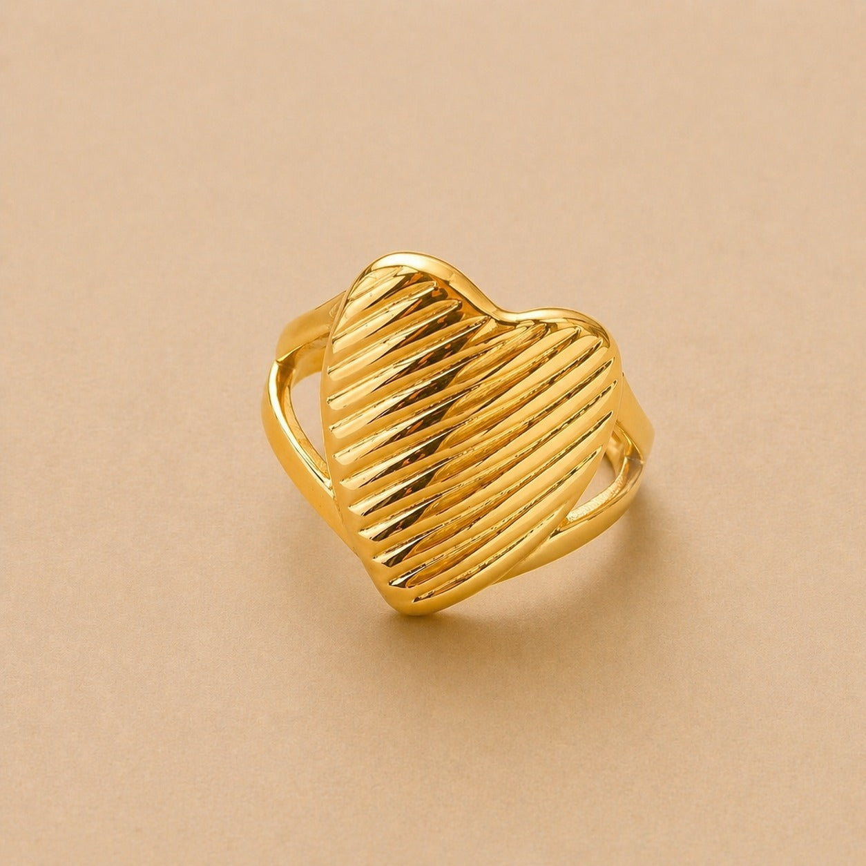 Modern Golden Heart Charm Ring
