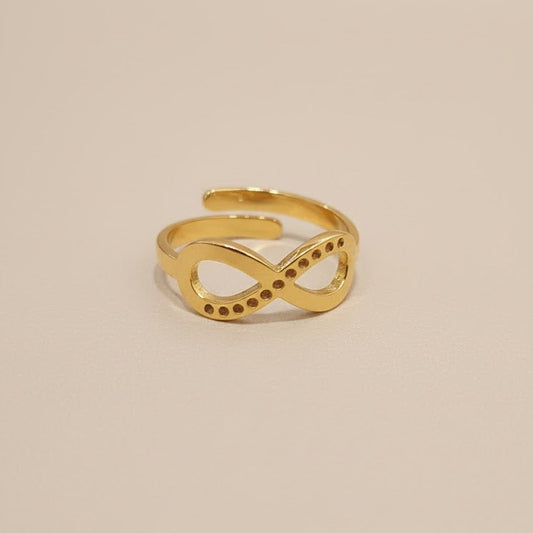 Luxury Shiny Gold Infinity Ring Product