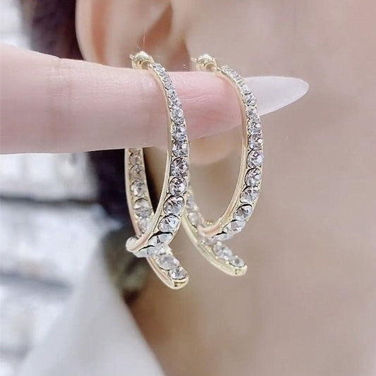 Savage Beauty Silver Drop Earring