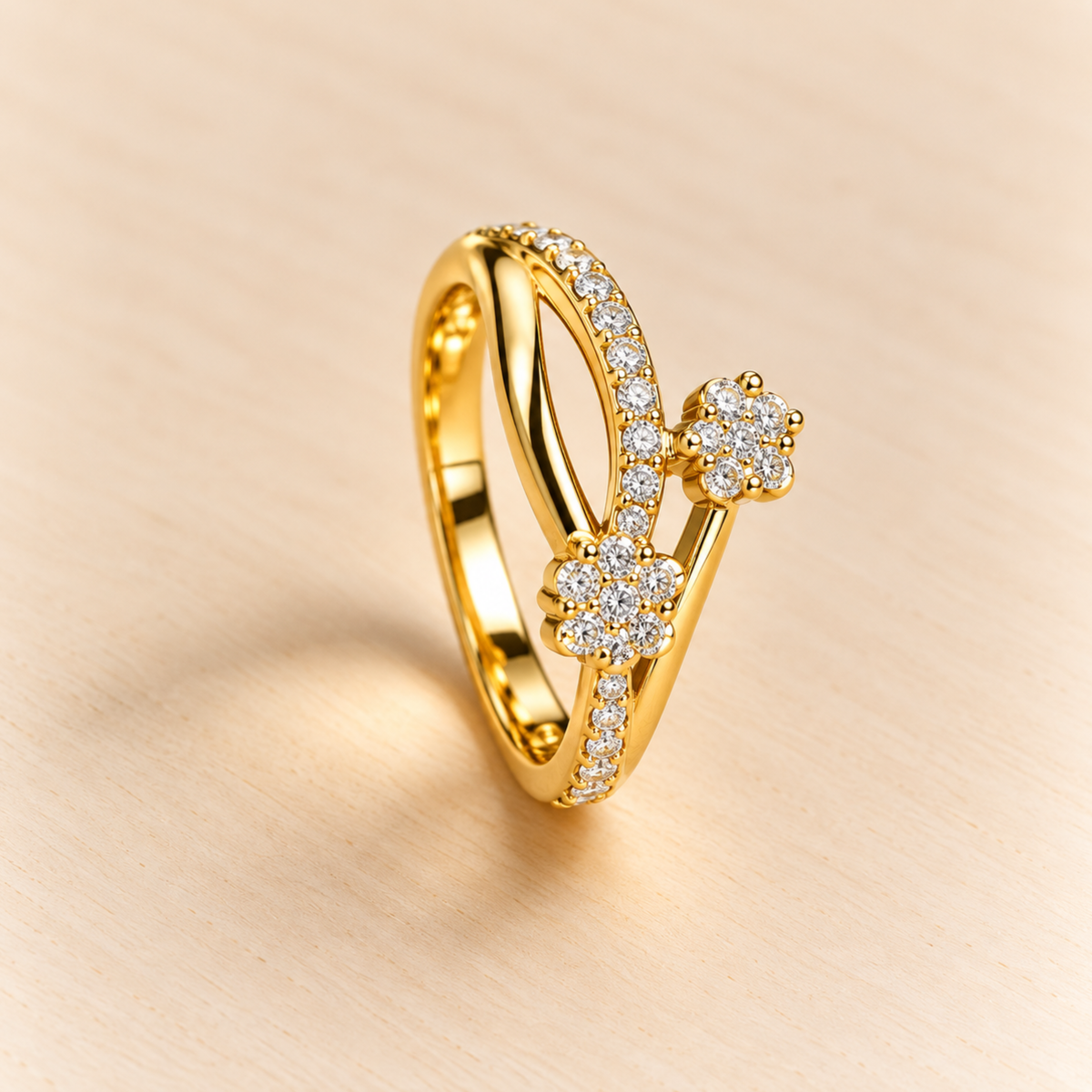 18k Gold Plated Lumière Crystal Ring