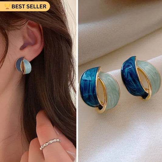 Affair to Die For Blue Stud Earring