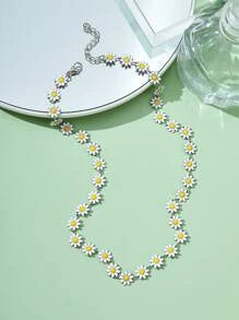 Daisy Necklace