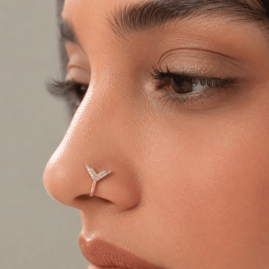 Nova V Shape Nose Pin