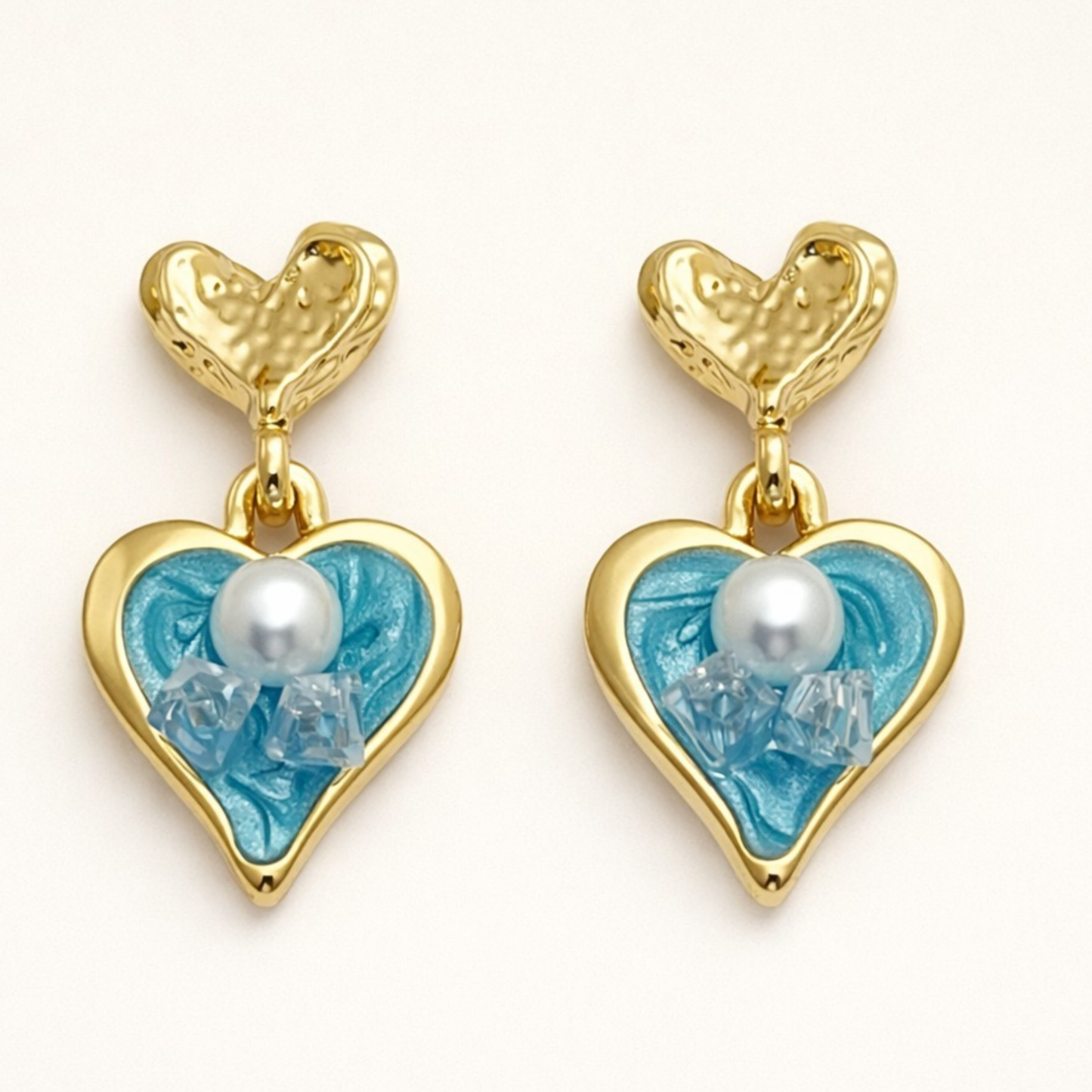 18K Gold Plated Aurora Noir Heart Earring