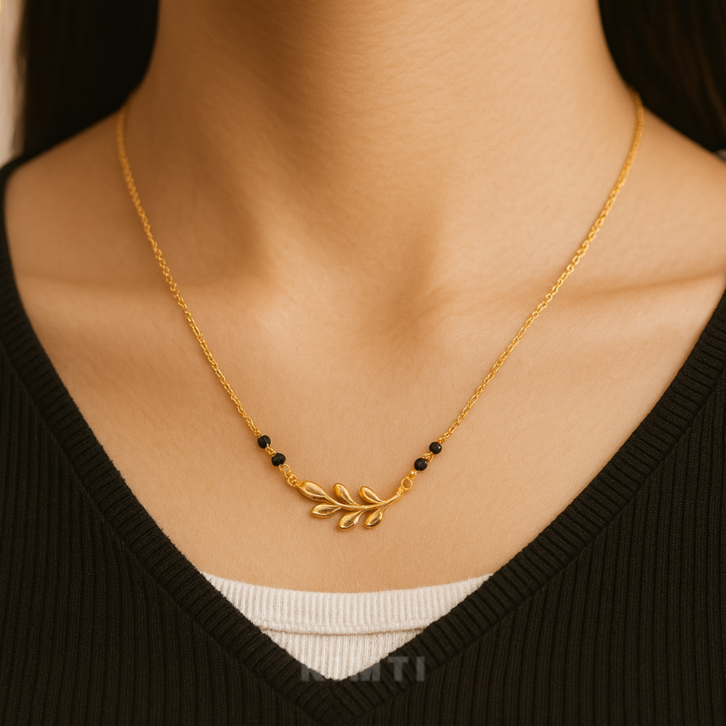 18K Gold Plated Leaf Pendant Short Mangalsutra