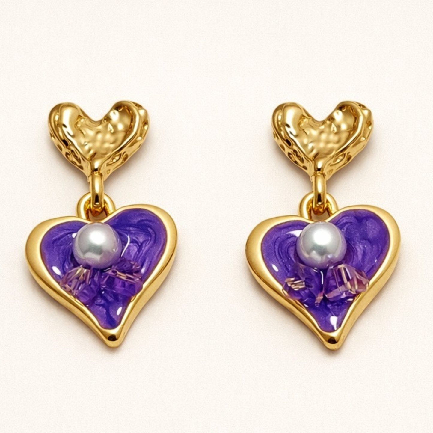 18K Gold Plated Aurora Noir Heart Earring