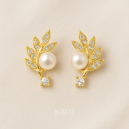 Silken Shimmer Silver Stud Earring