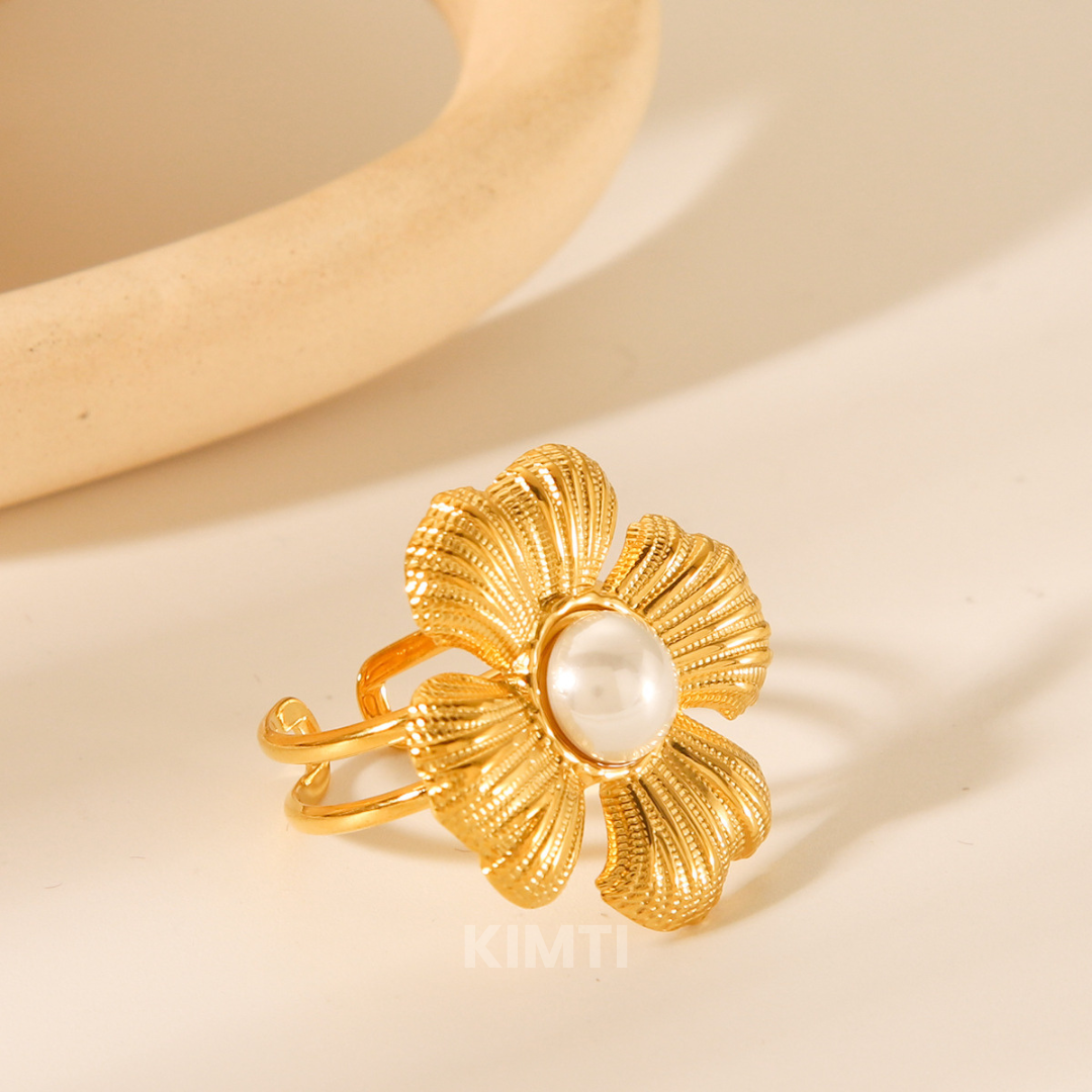 18k Gold Plated pearl Petal Anti Tarnish Ring
