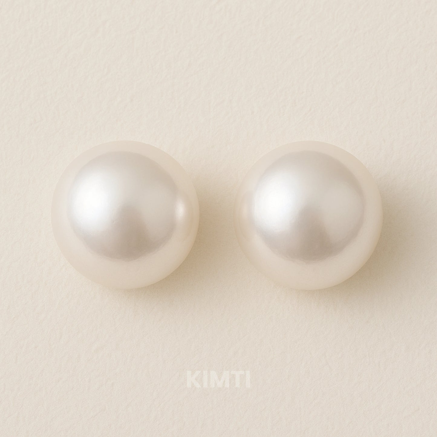 White Pearl Stud Earring