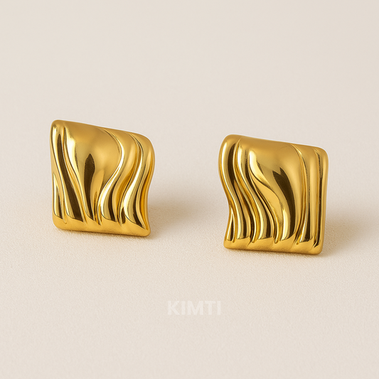 18K Gold Plated Bow of Elegance Stud Earrings