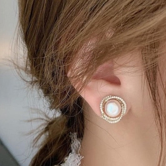 Uplifting Glow White Stud Earring