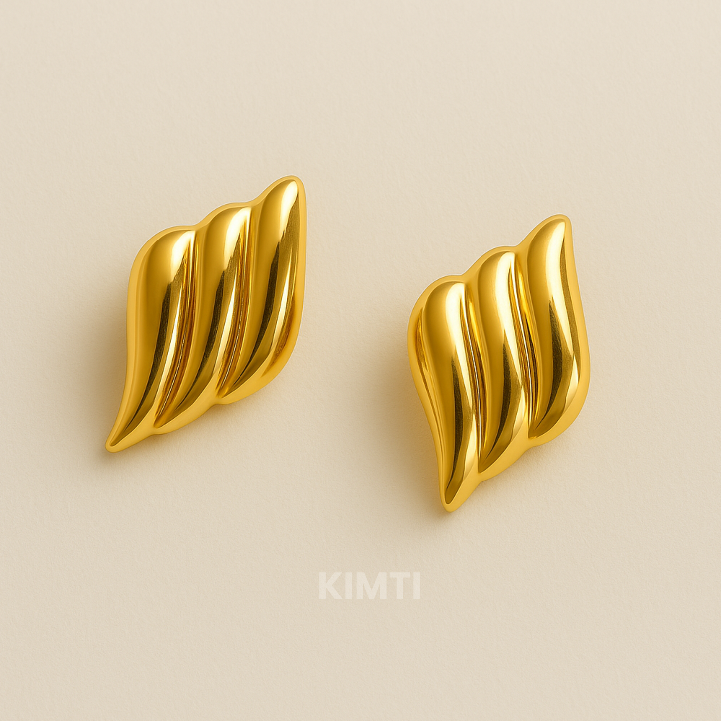 18K Gold Plated Vogue Stud Earring