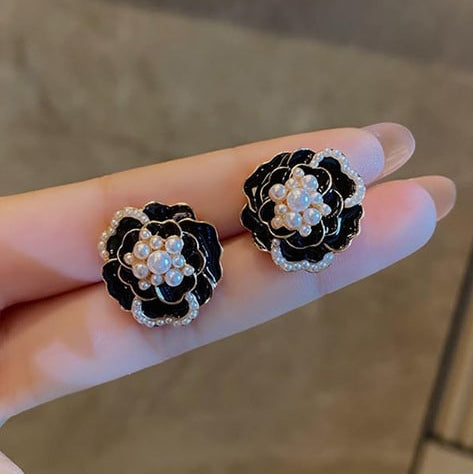 Black Flower Stud Earring