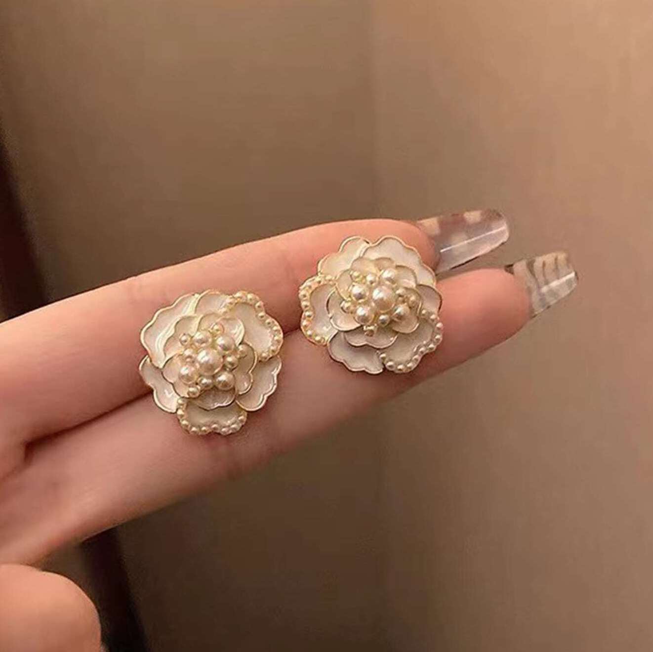 White Petal Perfection Stud Earring