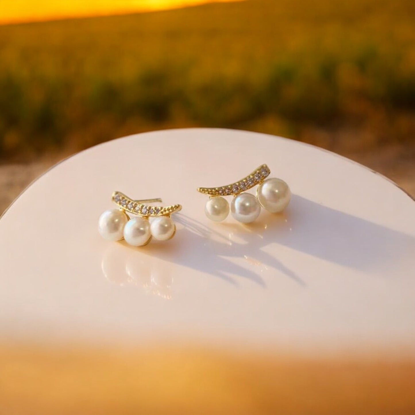 Pretty Women White Pearl Stud Earring