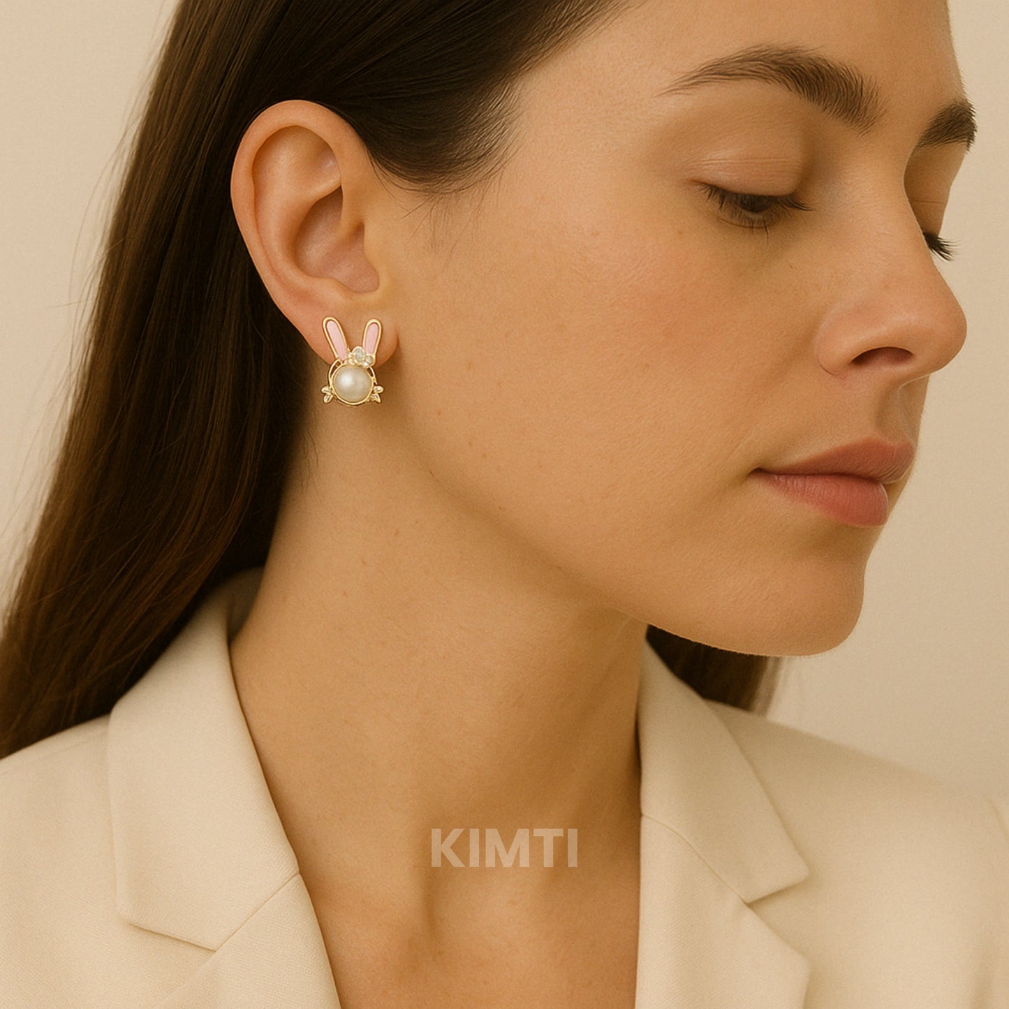 Pearl Bunny Stud Earring