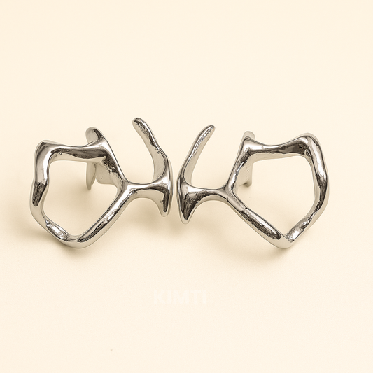 Molten Form Earcuff