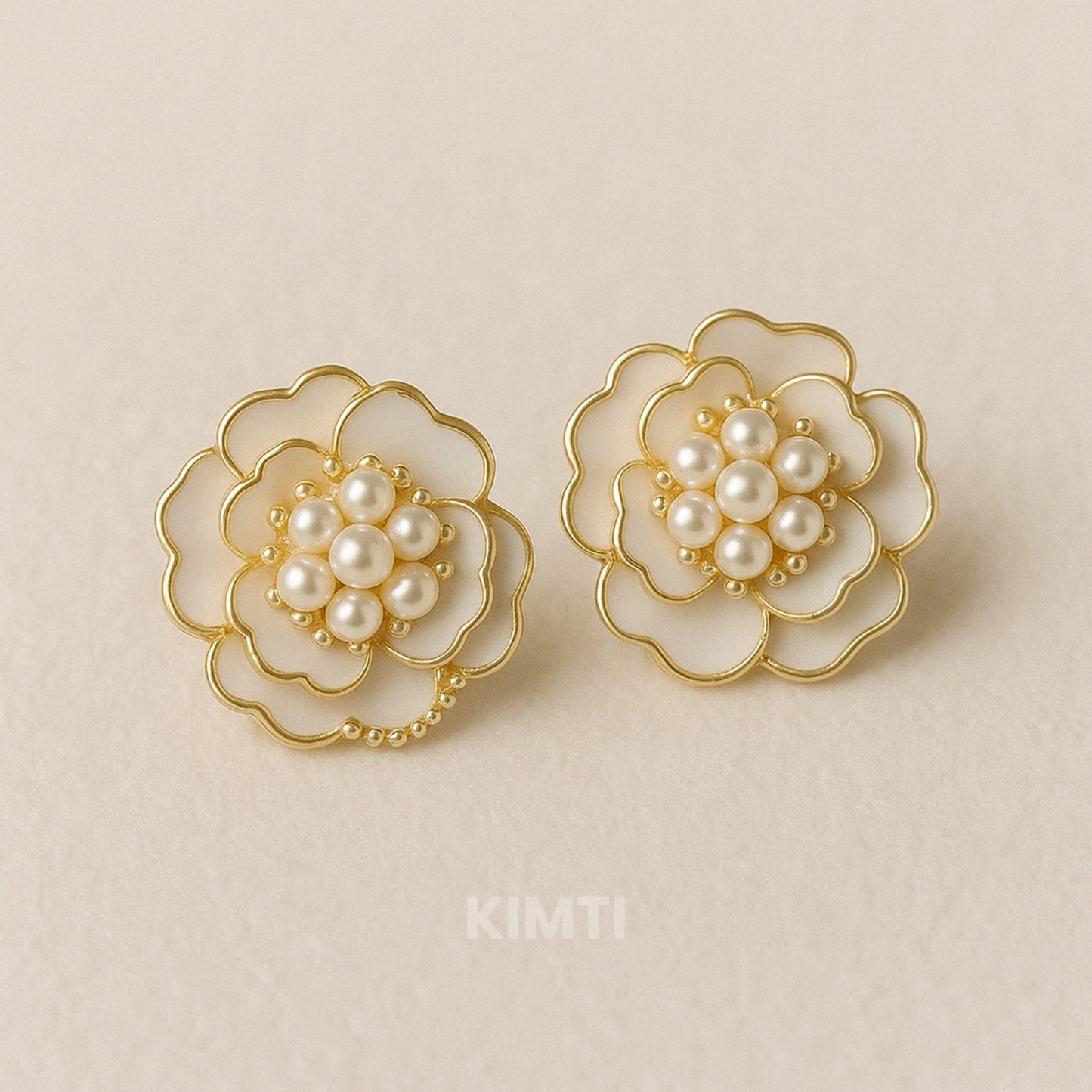 White Petal Perfection Stud Earring
