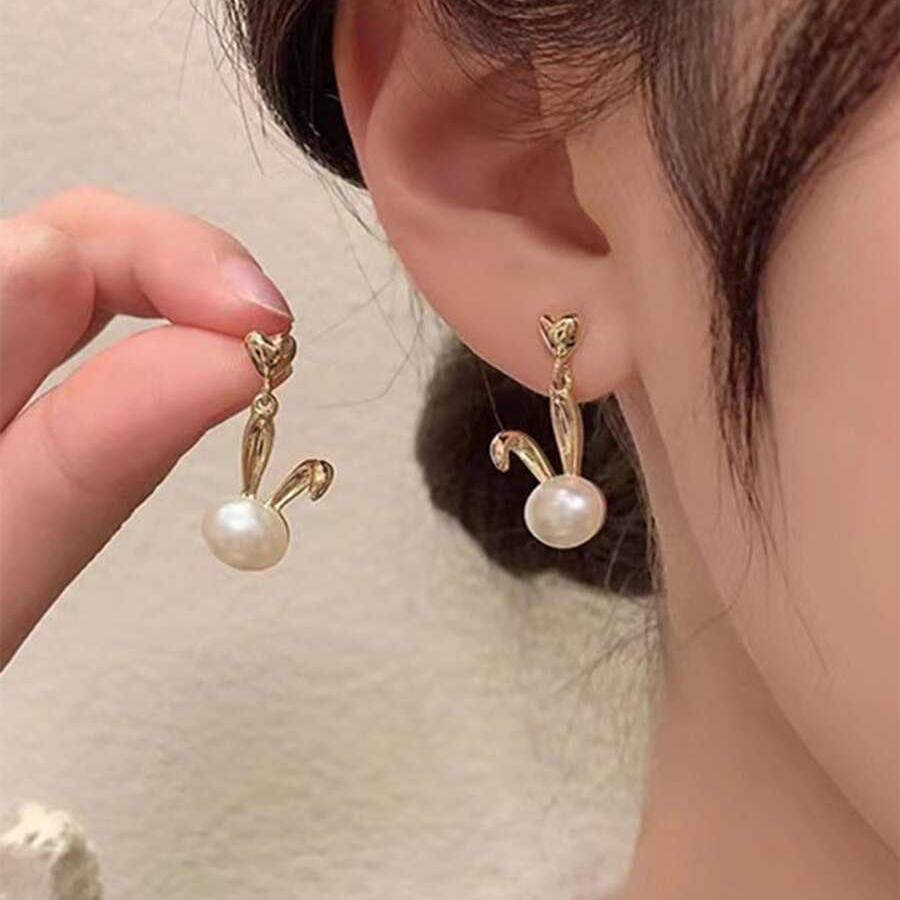 Cute Bunny White Earring