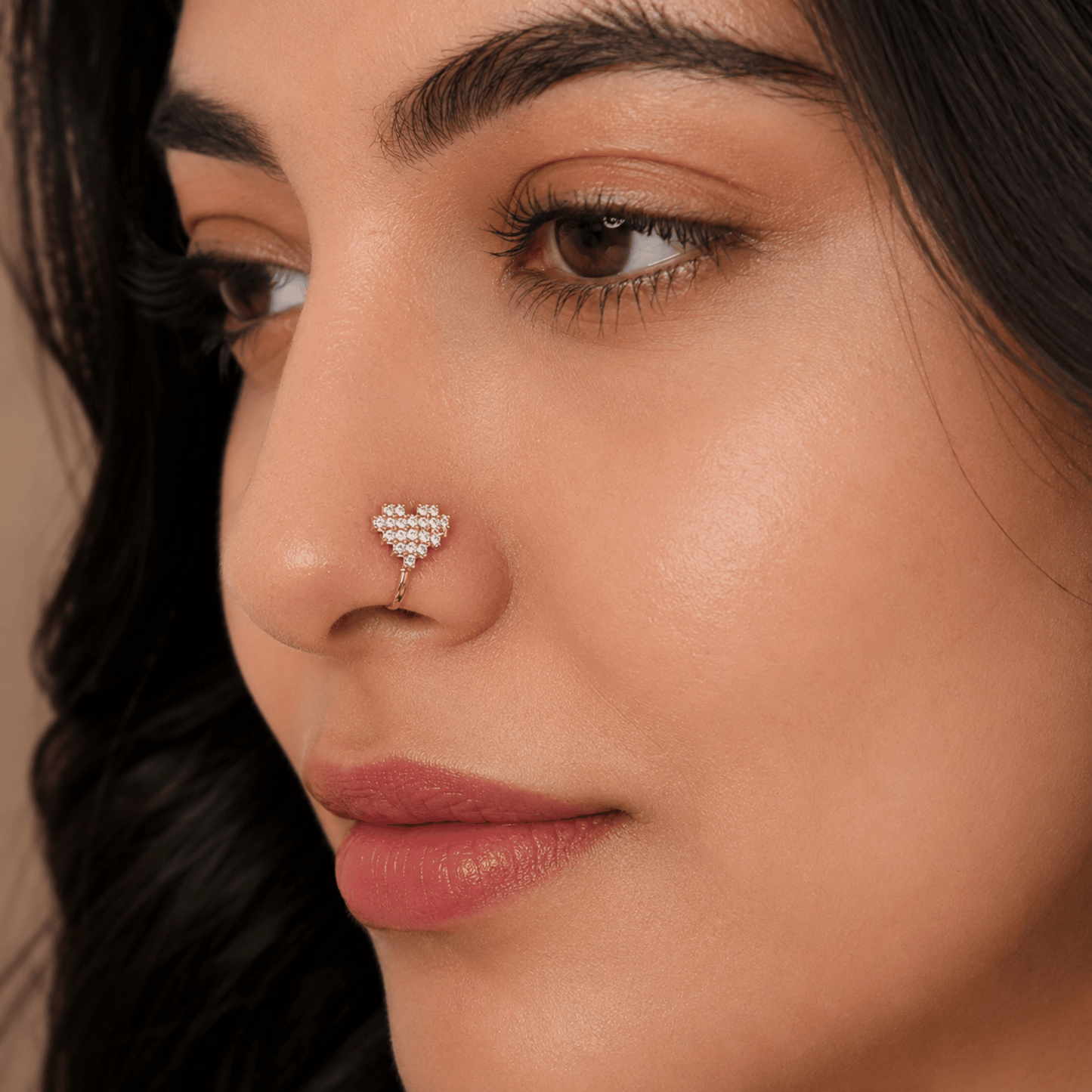 Minimal Heart Nose Pin