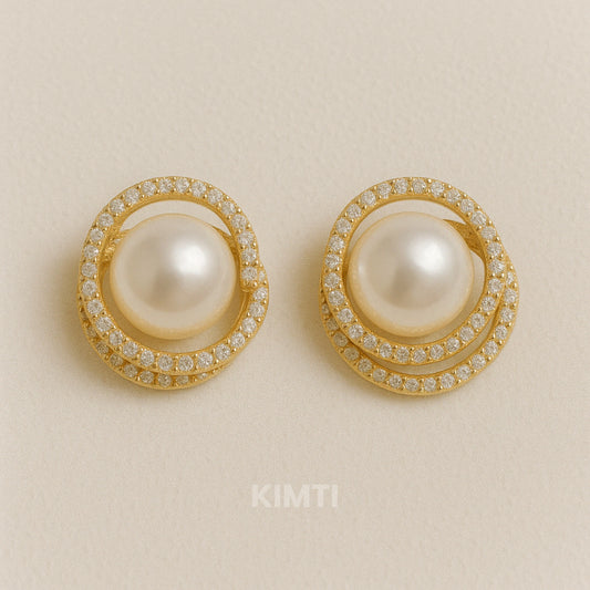 Uplifting Glow White Stud Earring